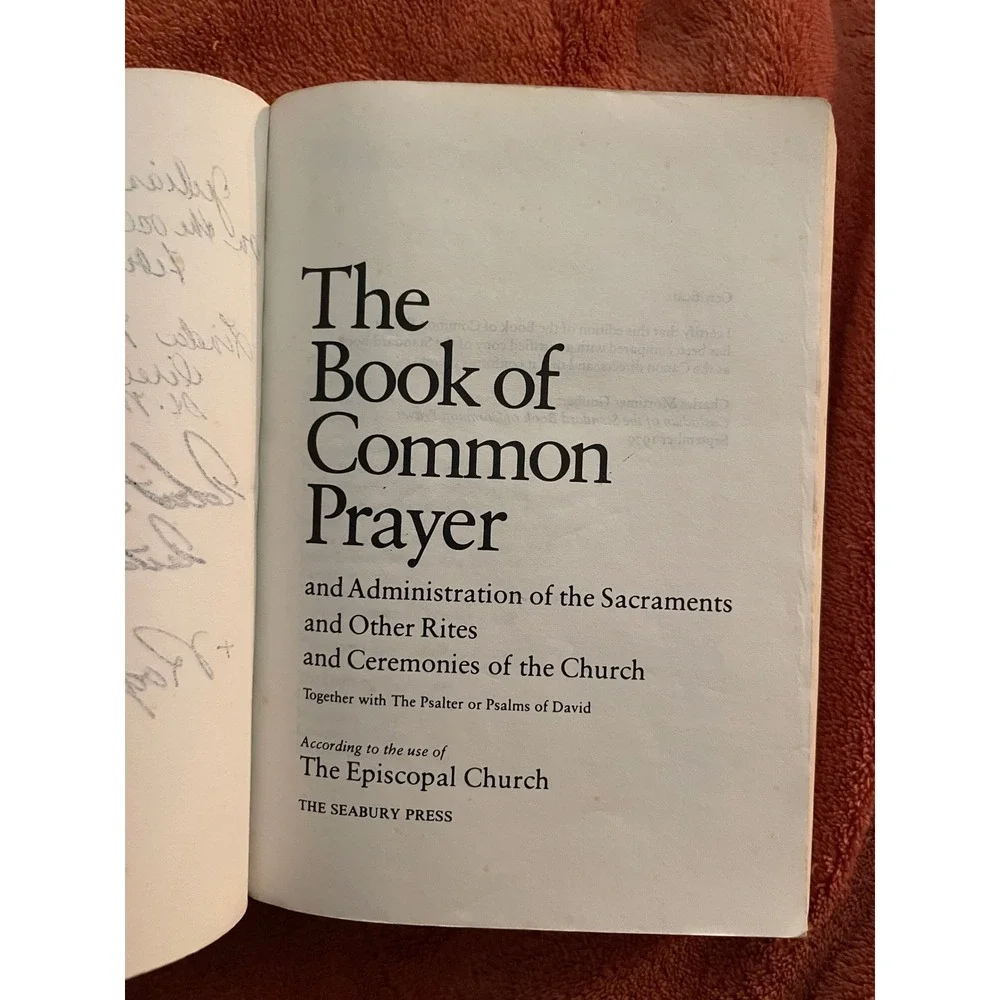 The Book of Common Prayer Episcopal Church Seabury Press Navy‎ Gold Cross